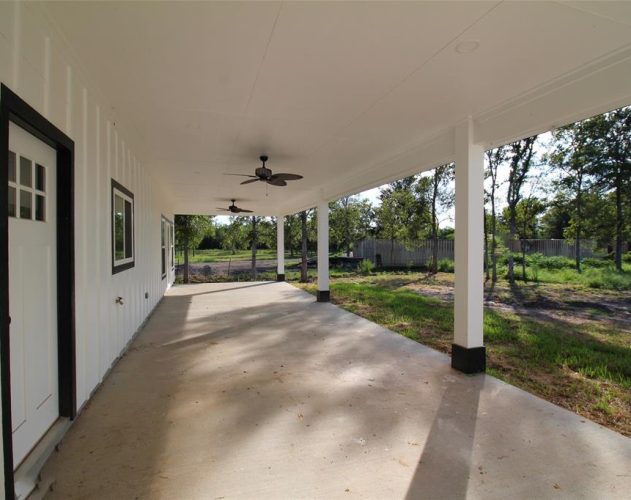 122
